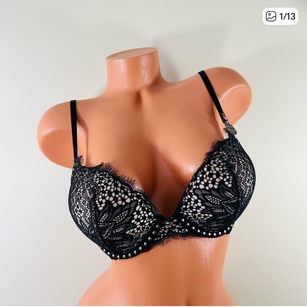 VICTORIA'S SECRET Bombshell 36C Bra Black Lace Studded